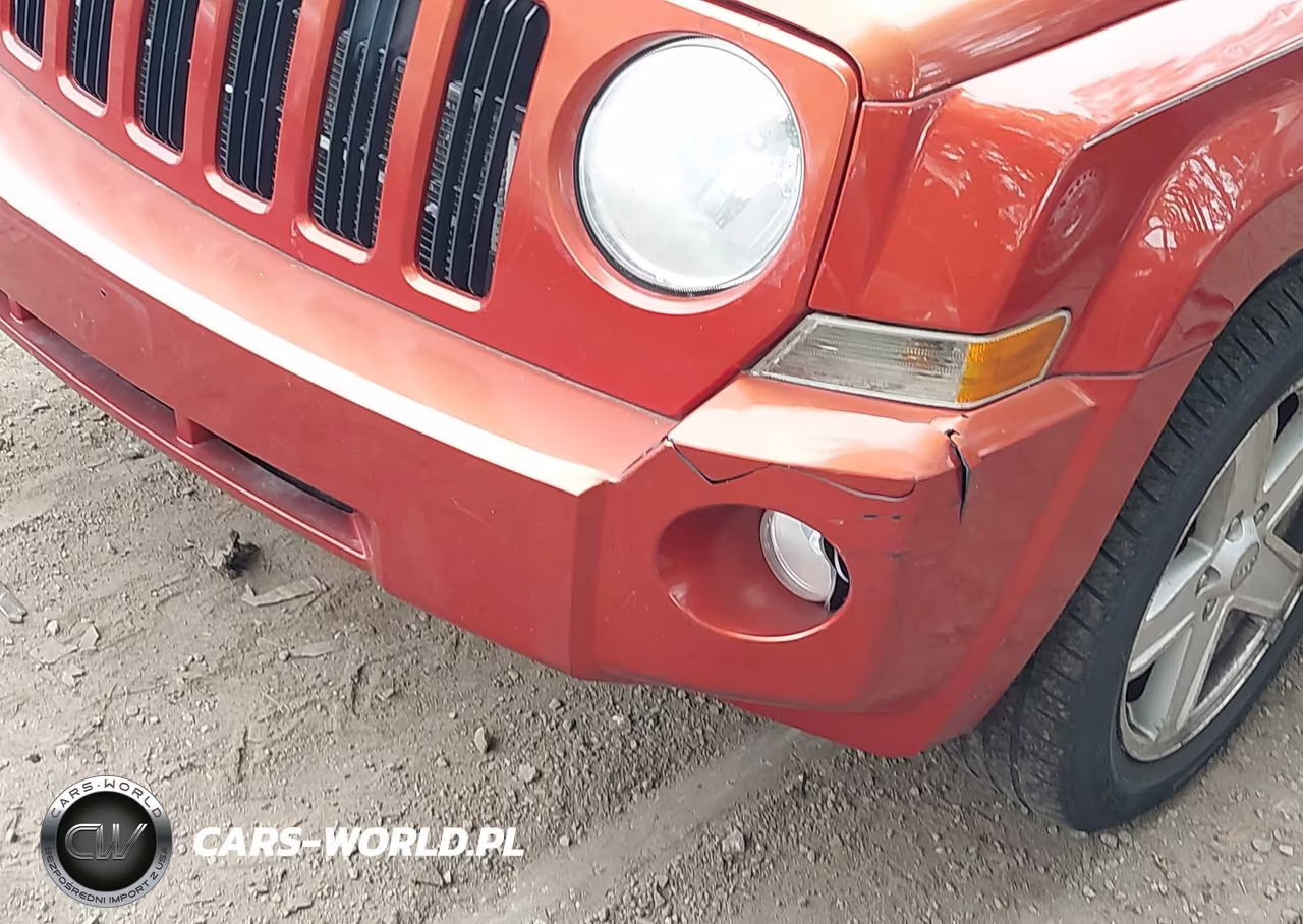 2010 Jeep Patriot Sport VIN:1J4NT1GA2AD621858 - 6