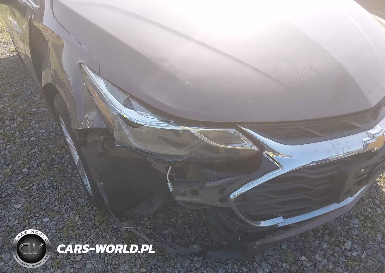 2019 Chevrolet Cruze Diesel VIN:3G1BH6SE3KS595508 - 6