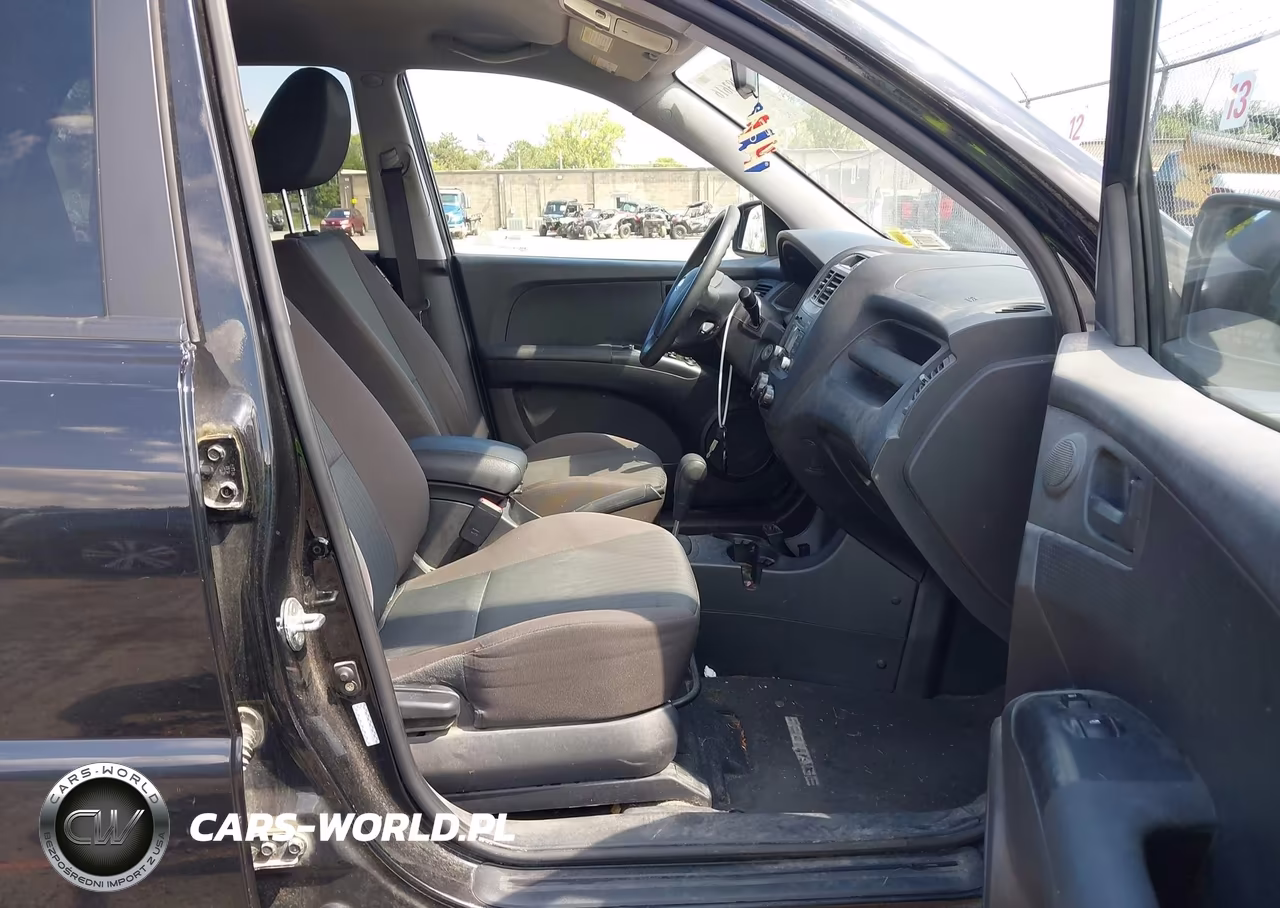 2010 Kia Sportage Lx VIN:KNDKG3A45A7708907 - 5