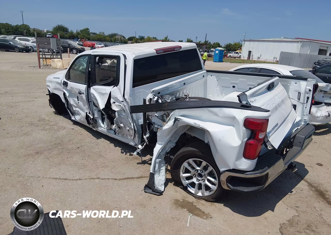 2026 Chevrolet Silverado 1500 2Wd Short Bed Lt VIN:2GCPACED9T1184128 - 3