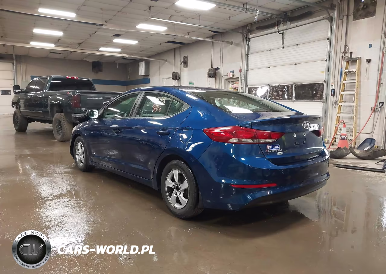 2018 Hyundai Elantra Se VIN:5NPD74LF8JH341672 - 3