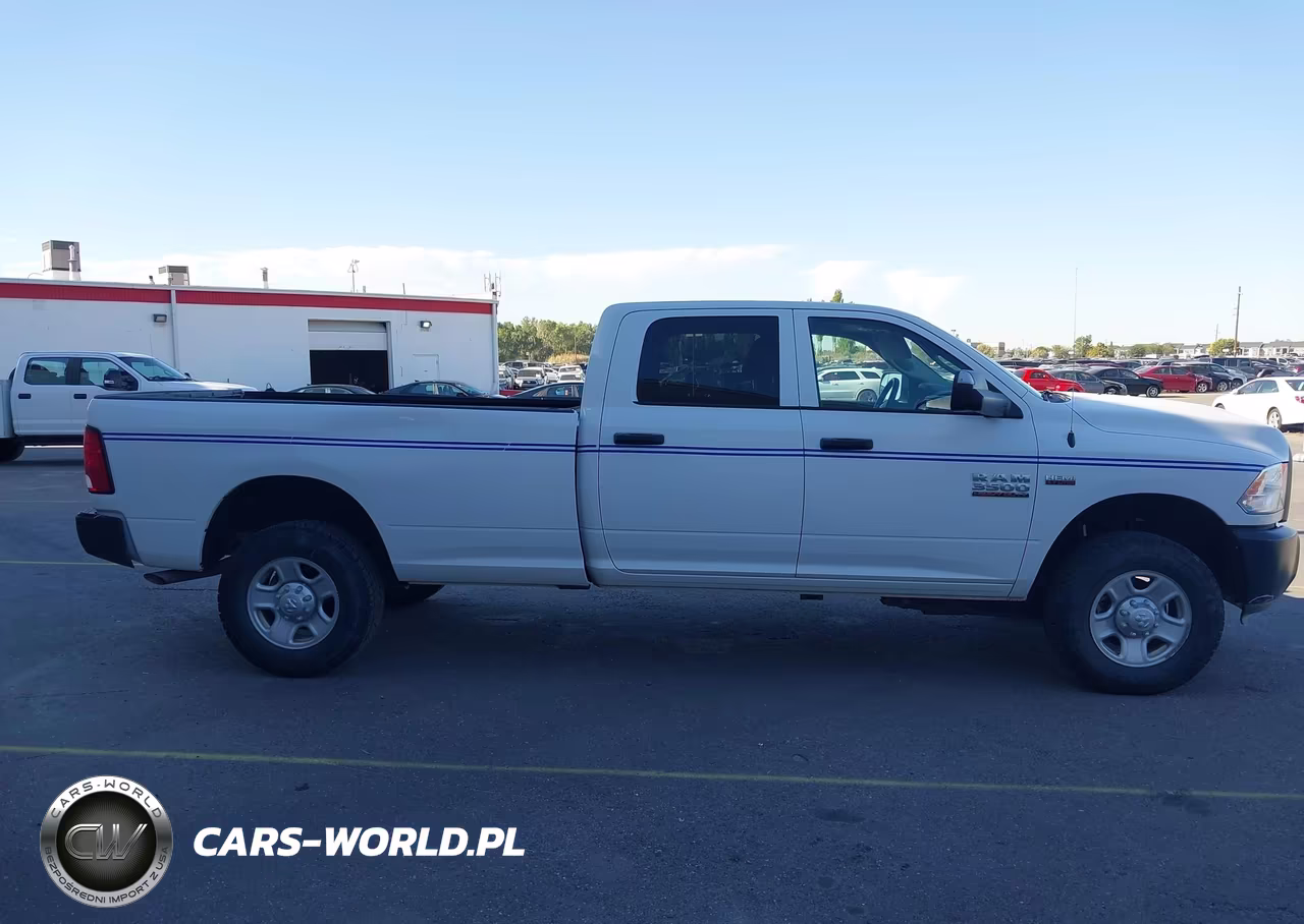 2017 Ram 3500 Tradesman 4X4 8' Box VIN:3C63R3GT3HG710500 - 14