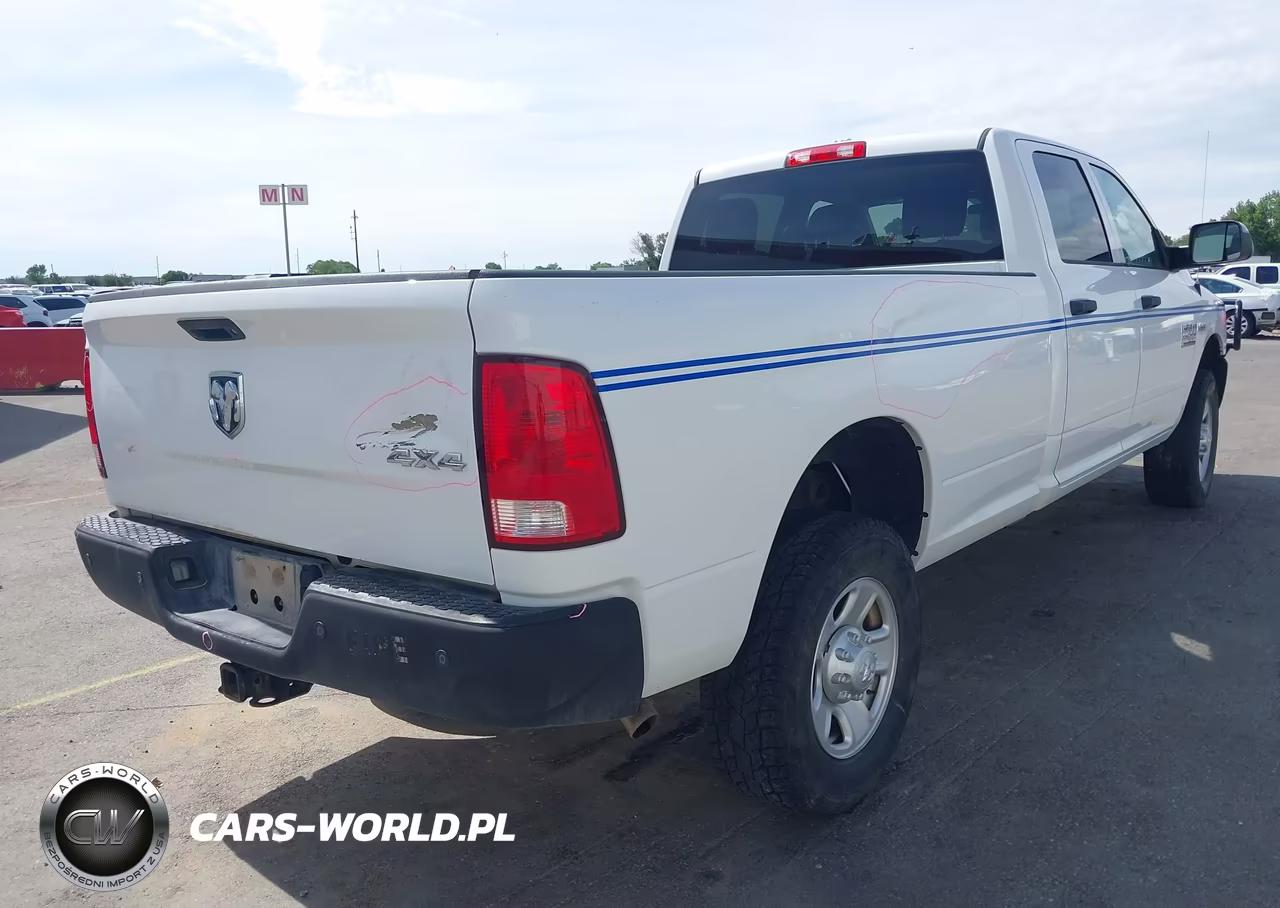 2017 Ram 3500 Tradesman 4X4 8' Box VIN:3C63R3GT3HG710500 - 4