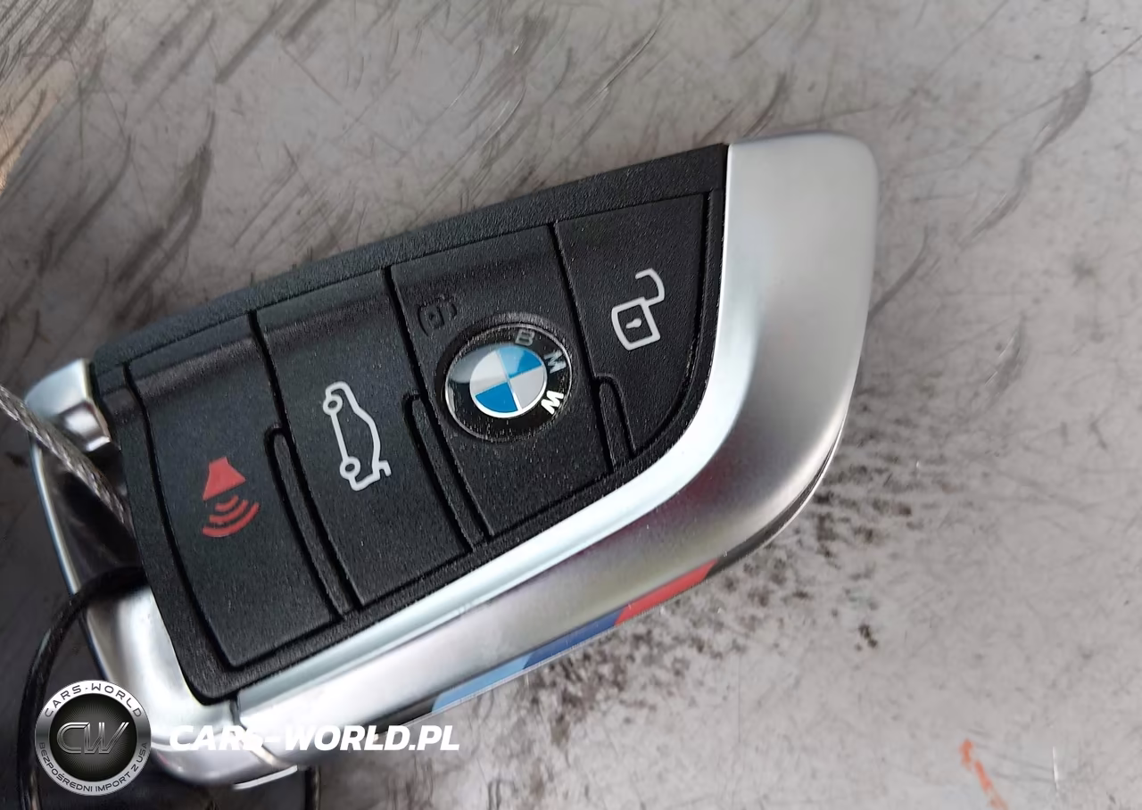2026 BMW M4 Competition VIN:WBS33HK09VCY33729 - 11