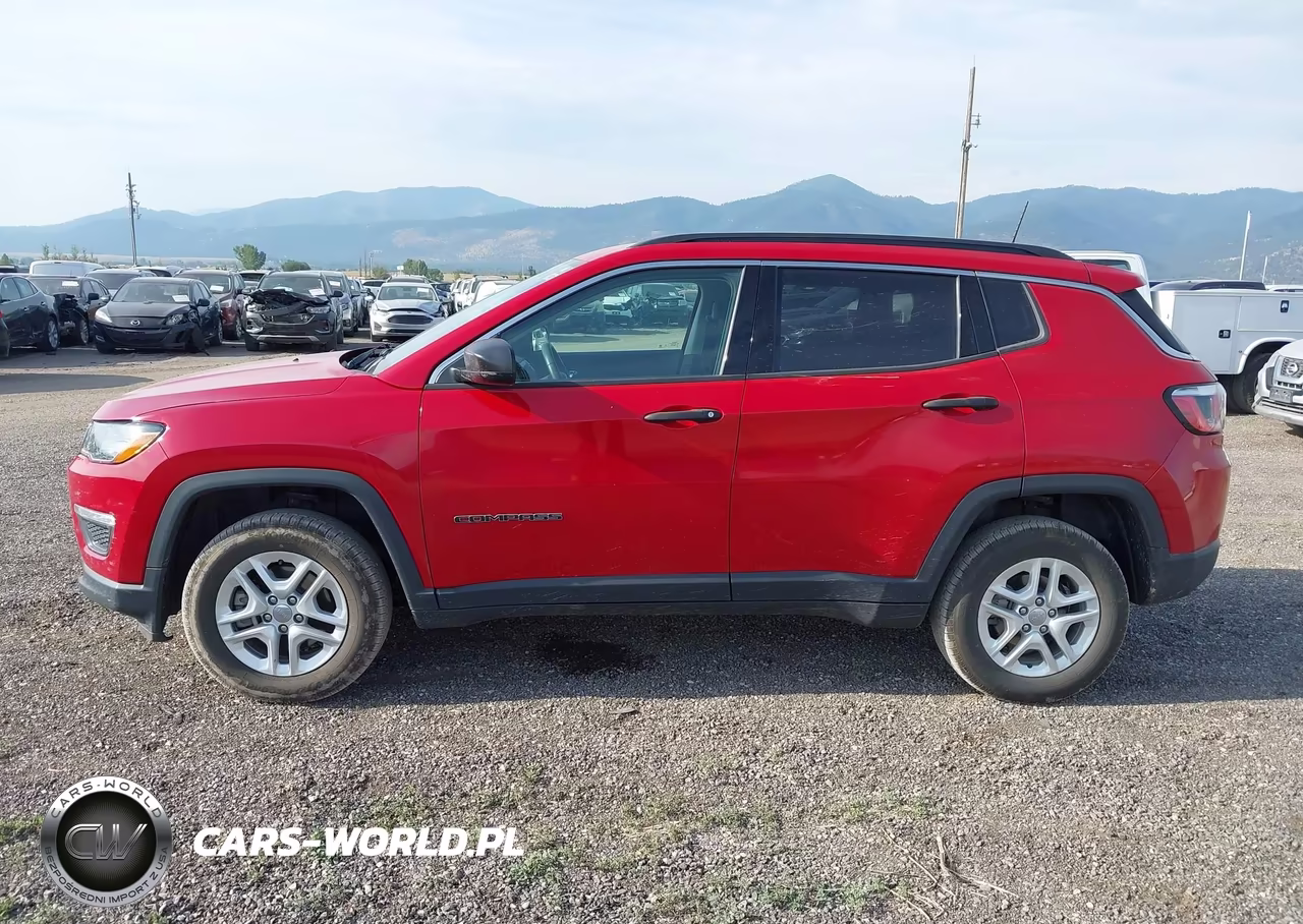 2019 Jeep Compass Sport 4X4 VIN:3C4NJDABXKT619995 - 16