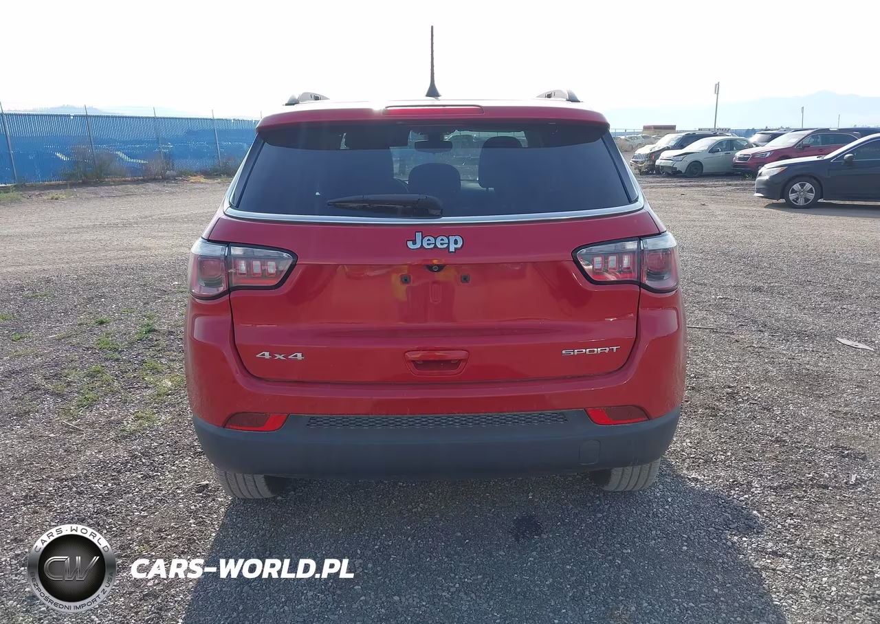 2019 Jeep Compass Sport 4X4 VIN:3C4NJDABXKT619995 - 18