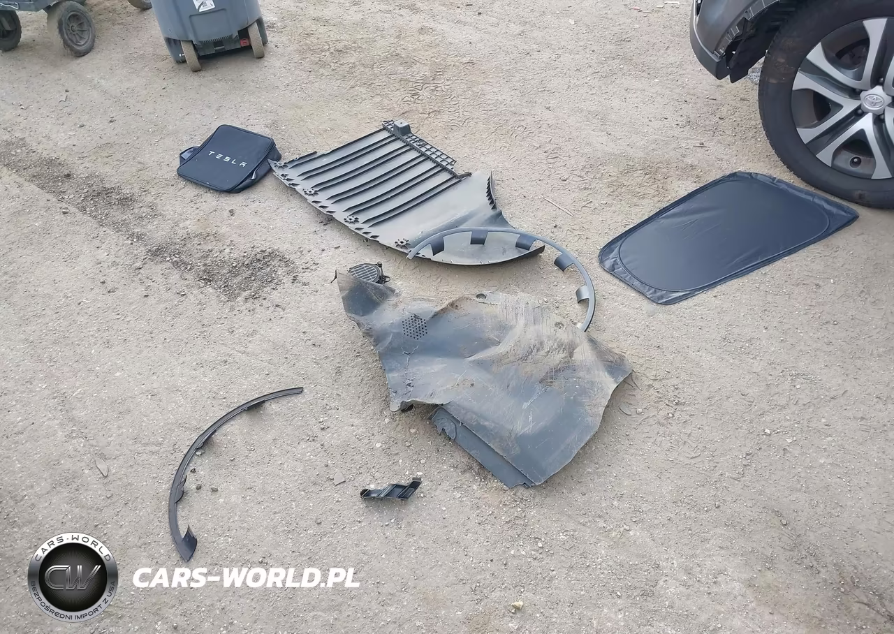 2023 Tesla Model Y Performance Dual Motor All-Wheel Drive VIN:7SAYGDEF6PF862057 - 11