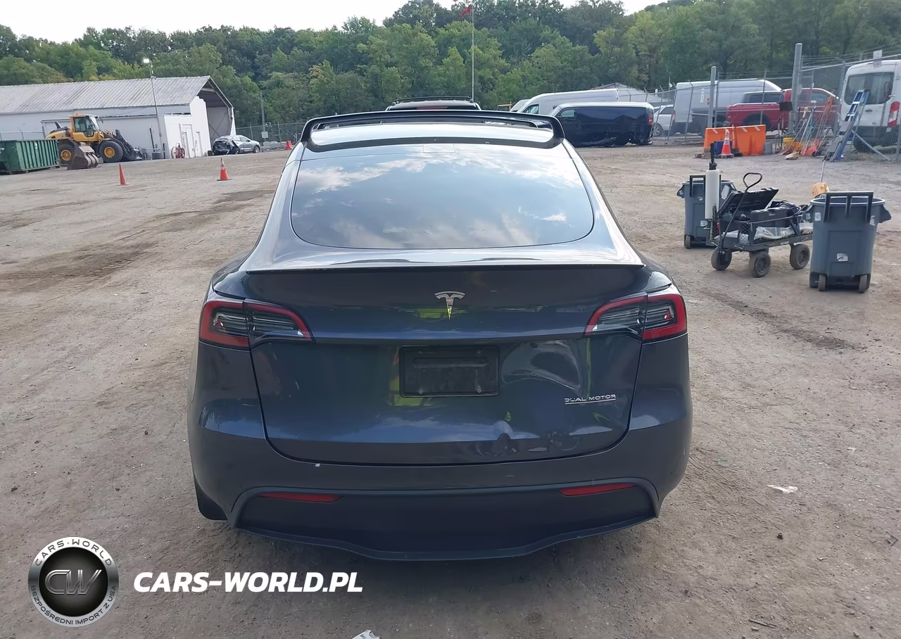 2023 Tesla Model Y Performance Dual Motor All-Wheel Drive VIN:7SAYGDEF6PF862057 - 16