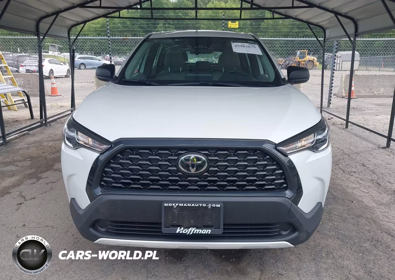 2024 Toyota Corolla Cross L VIN:7MUAAABG4RV116335 - 13