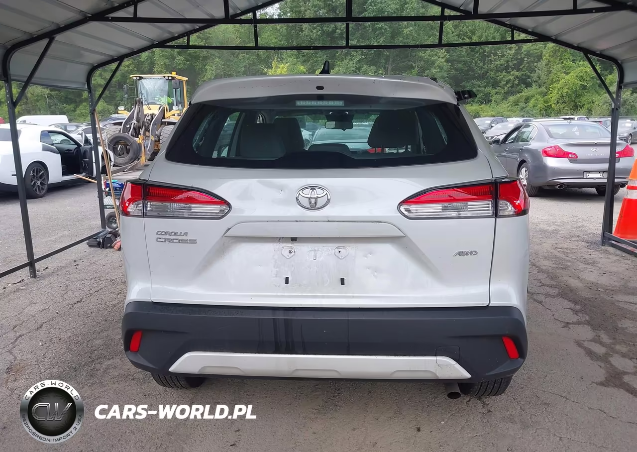 2024 Toyota Corolla Cross L VIN:7MUAAABG4RV116335 - 17
