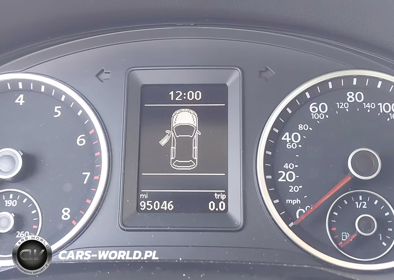 2018 Volkswagen Tiguan Limited 2.0T VIN:WVGAV7AX5JK000023 - 15