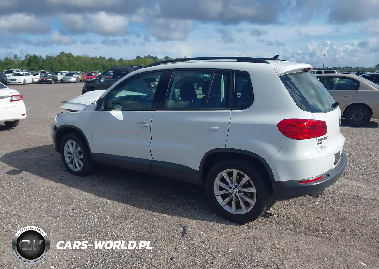 2018 Volkswagen Tiguan Limited 2.0T VIN:WVGAV7AX5JK000023 - 3