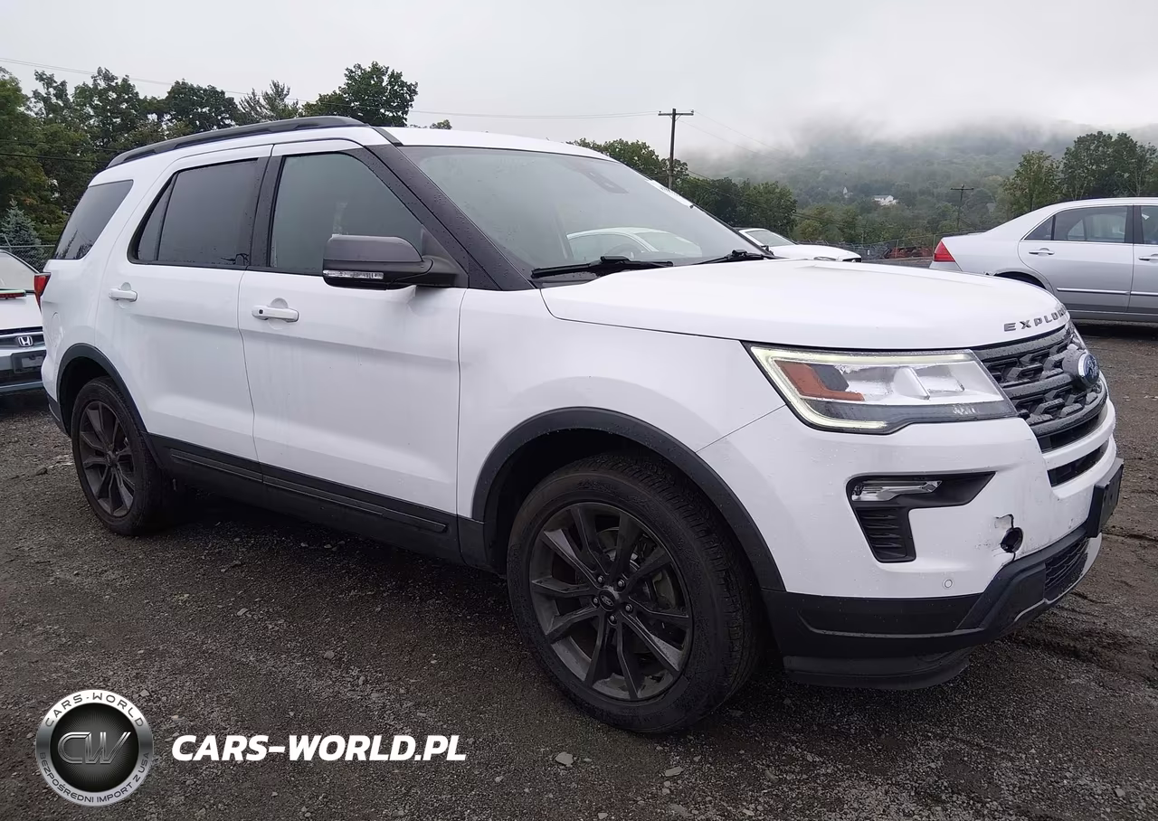 2018 Ford Explorer Xlt
