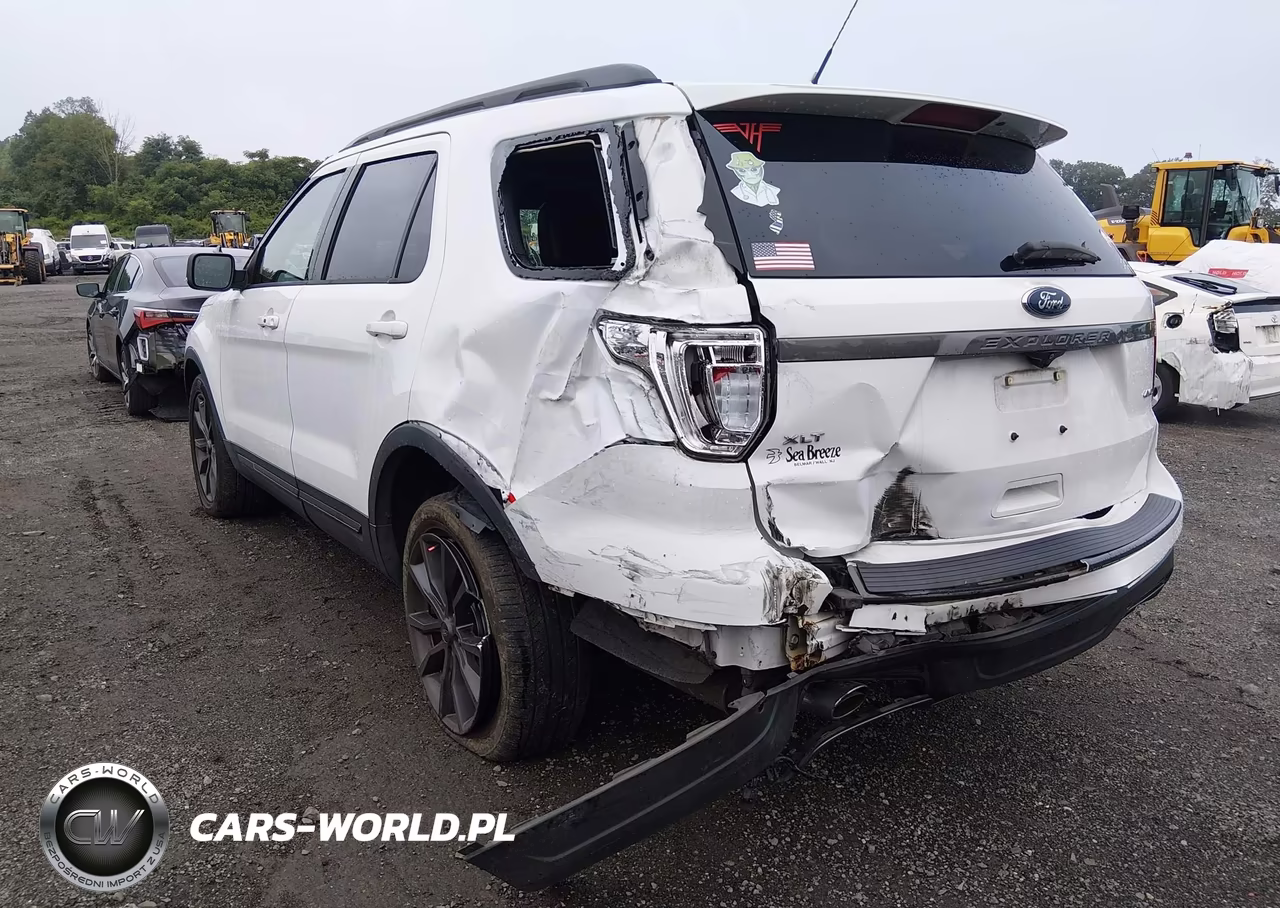 2018 Ford Explorer Xlt VIN:1FM5K8D80JGC50924 - 6