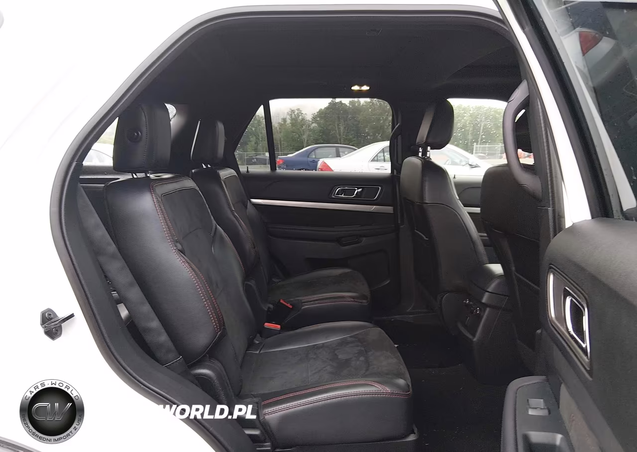 2018 Ford Explorer Xlt VIN:1FM5K8D80JGC50924 - 8