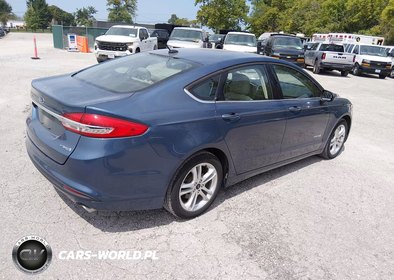 2018 Ford Fusion Hybrid S VIN:3FA6P0UU6JR271431 - 4