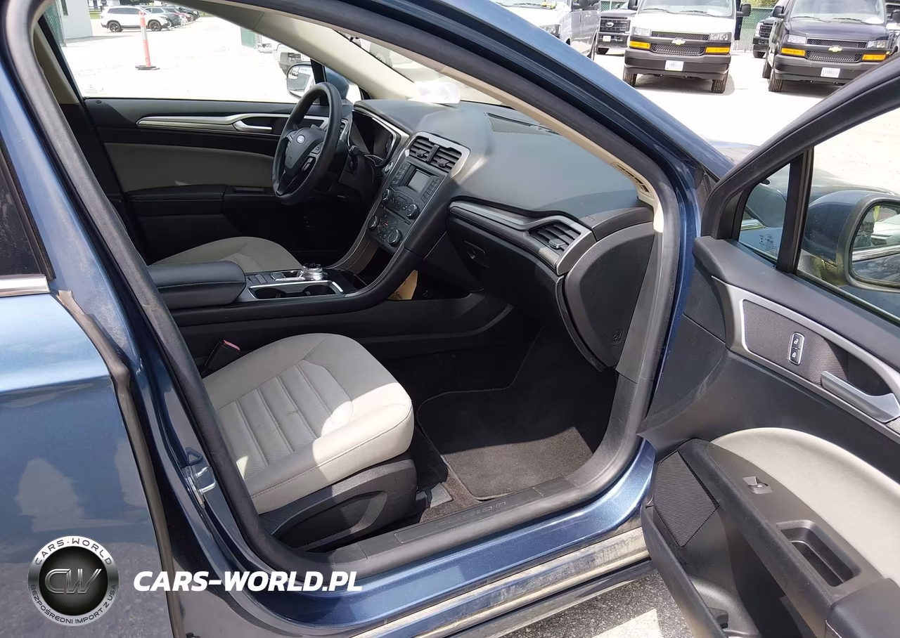 2018 Ford Fusion Hybrid S VIN:3FA6P0UU6JR271431 - 5