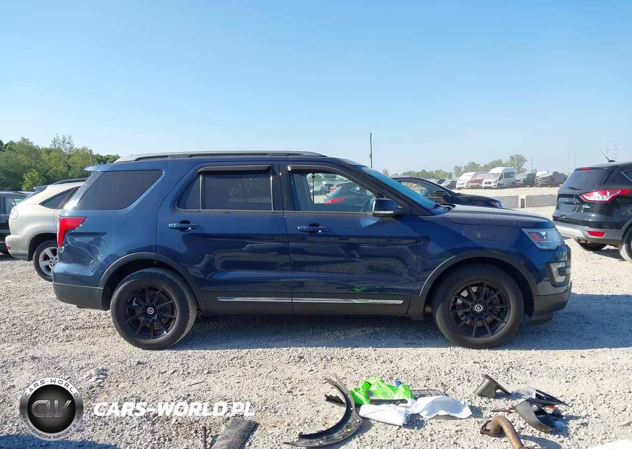 2017 Ford Explorer Xlt VIN:1FM5K7D84HGB05244 - 13