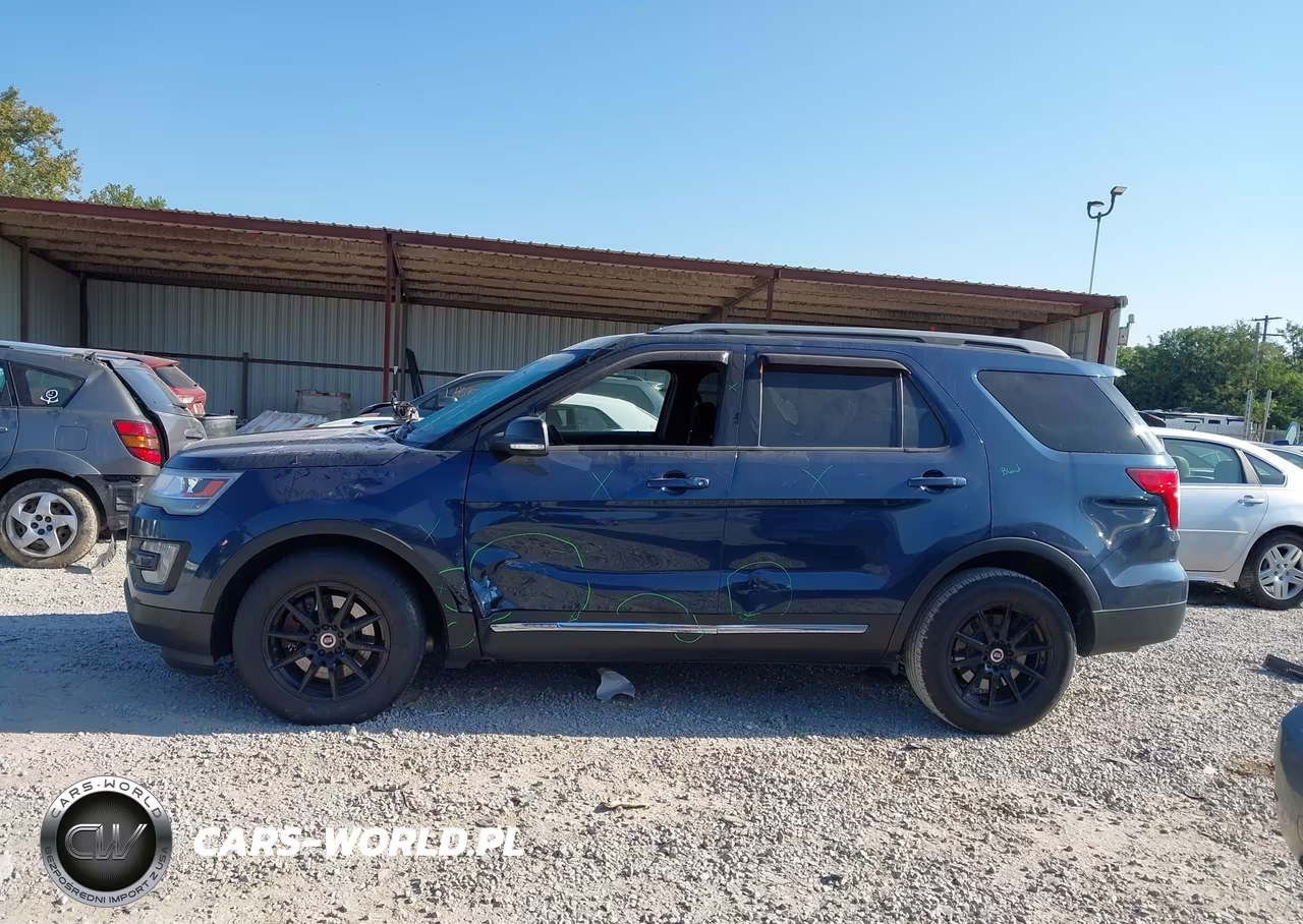 2017 Ford Explorer Xlt VIN:1FM5K7D84HGB05244 - 14