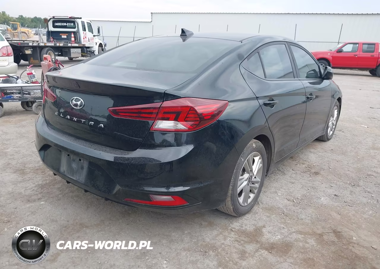 2019 Hyundai Elantra Value Edition VIN:KMHD84LF1KU850549 - 4