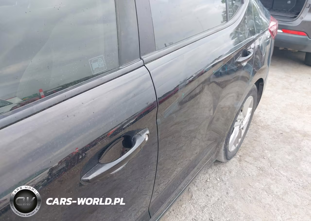 2019 Hyundai Elantra Value Edition VIN:KMHD84LF1KU850549 - 6
