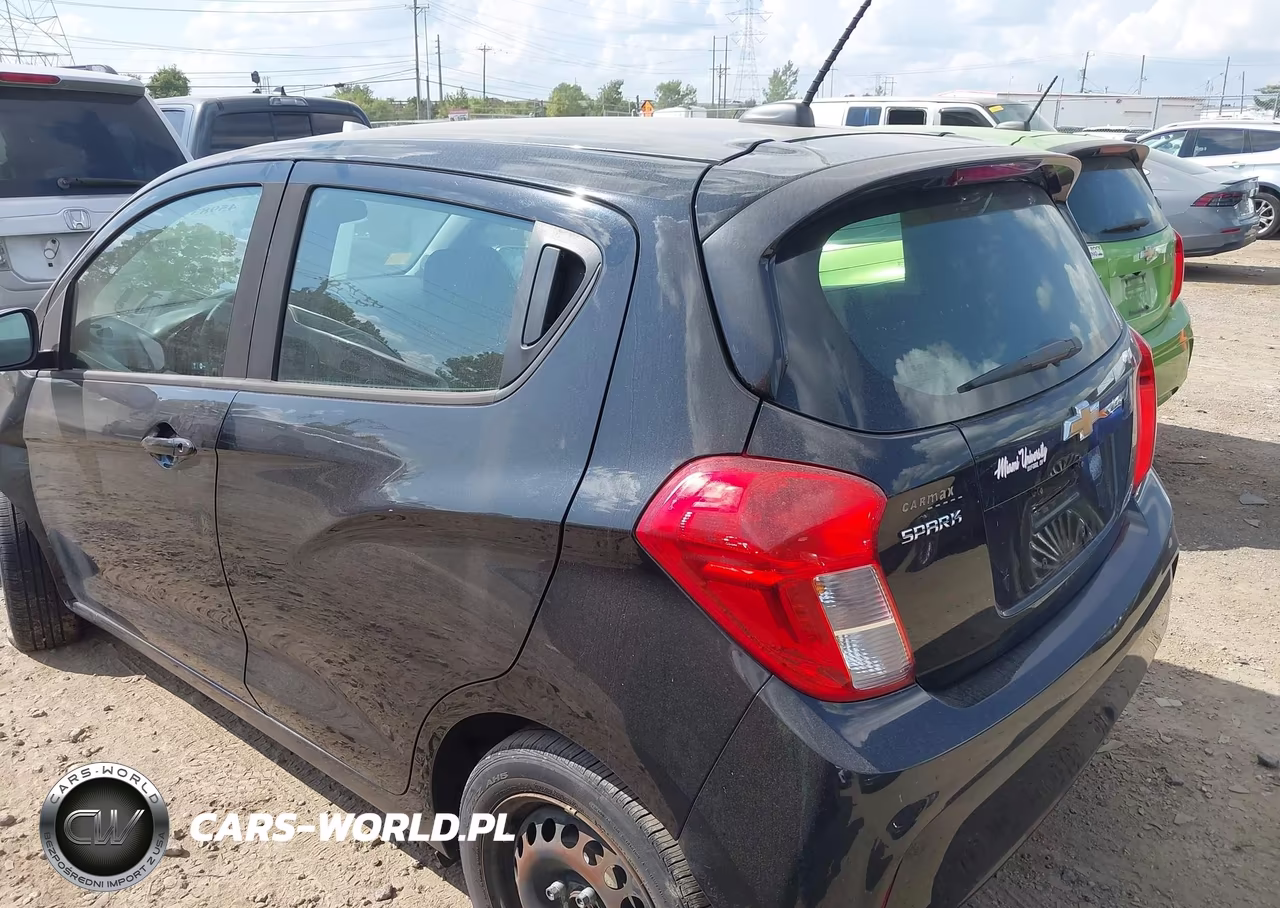 2019 Chevrolet Spark Ls Cvt VIN:KL8CB6SA5KC750844 - 3