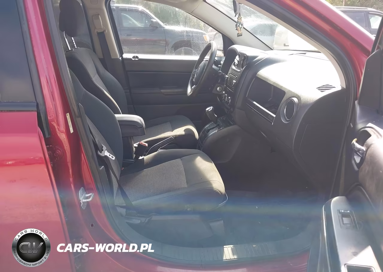 2012 Jeep Compass Sport VIN:1C4NJCBA8CD634244 - 5