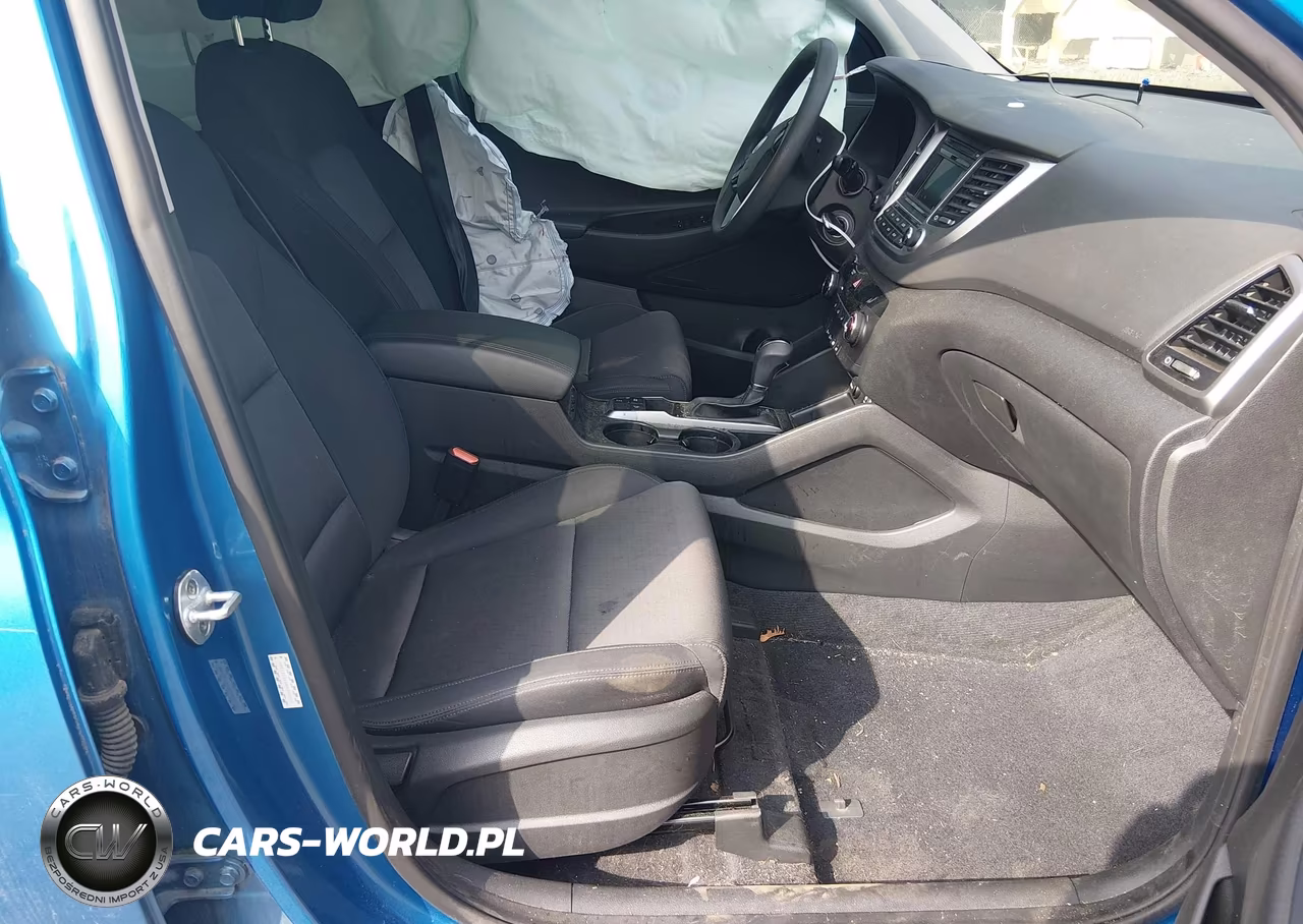 2017 Hyundai Tucson Se VIN:KM8J3CA46HU398751 - 5