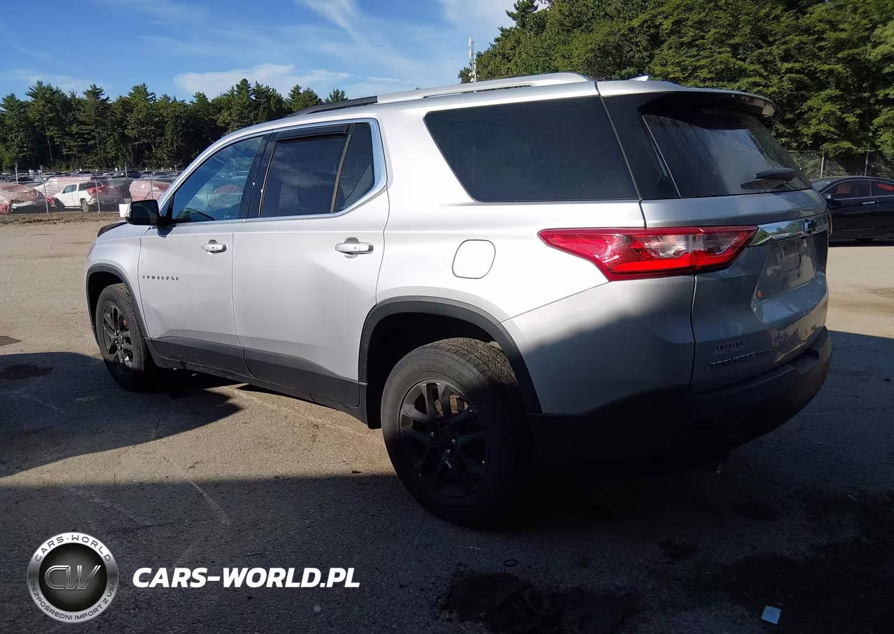 2018 Chevrolet Traverse 1Lt VIN:1GNEVGKWXJJ236479 - 3