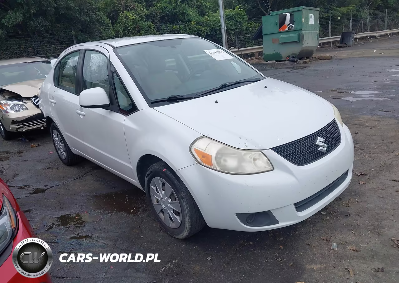 2013 Suzuki Sx4 Le-Le Popular – zdjęcie 1 z 12