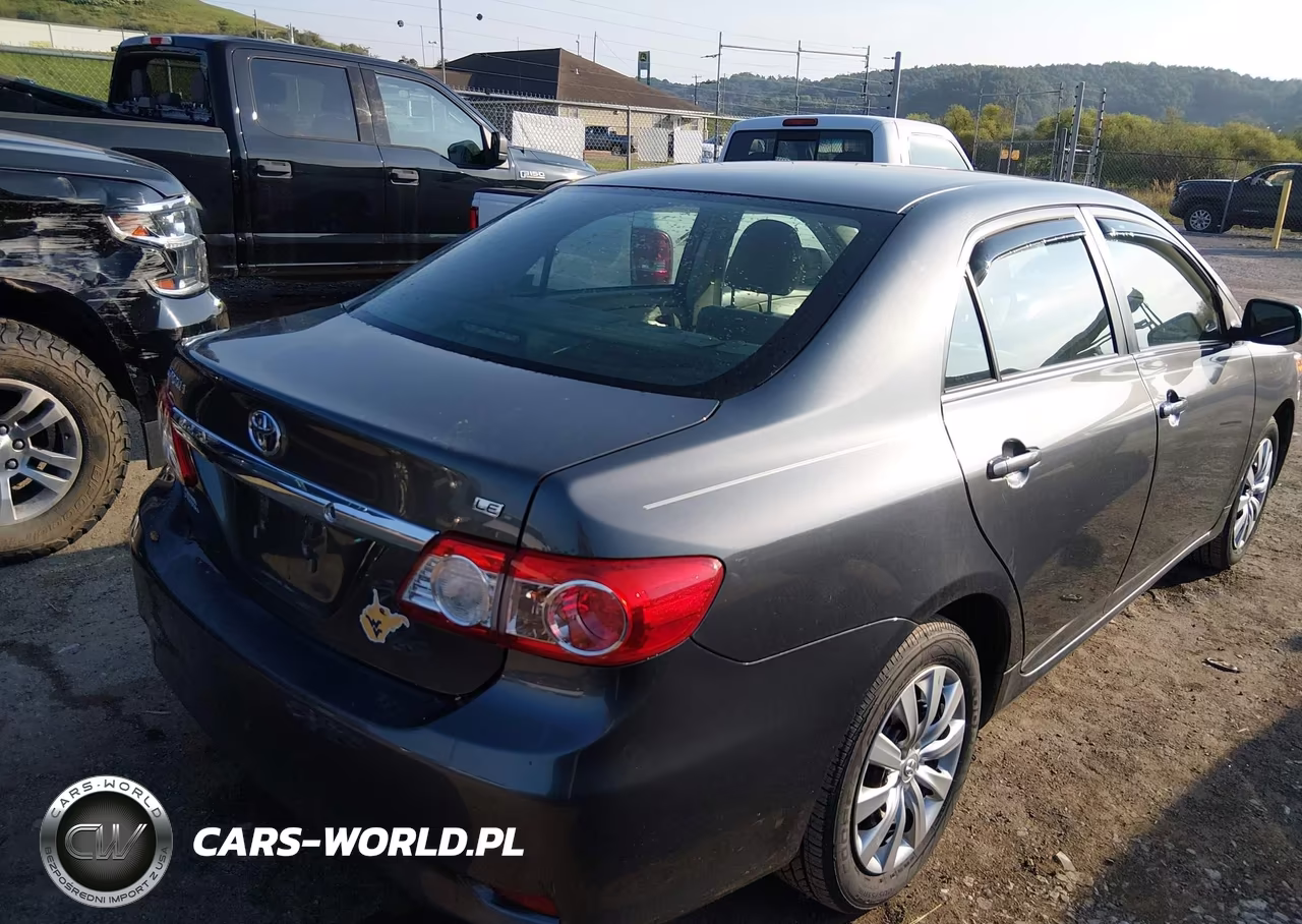 2013 Toyota Corolla Le VIN:2T1BU4EE0DC918917 - 4