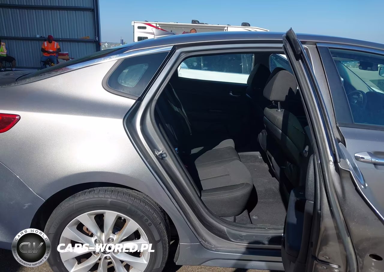 2017 Kia Optima Lx VIN:5XXGT4L35HG153597 - 8