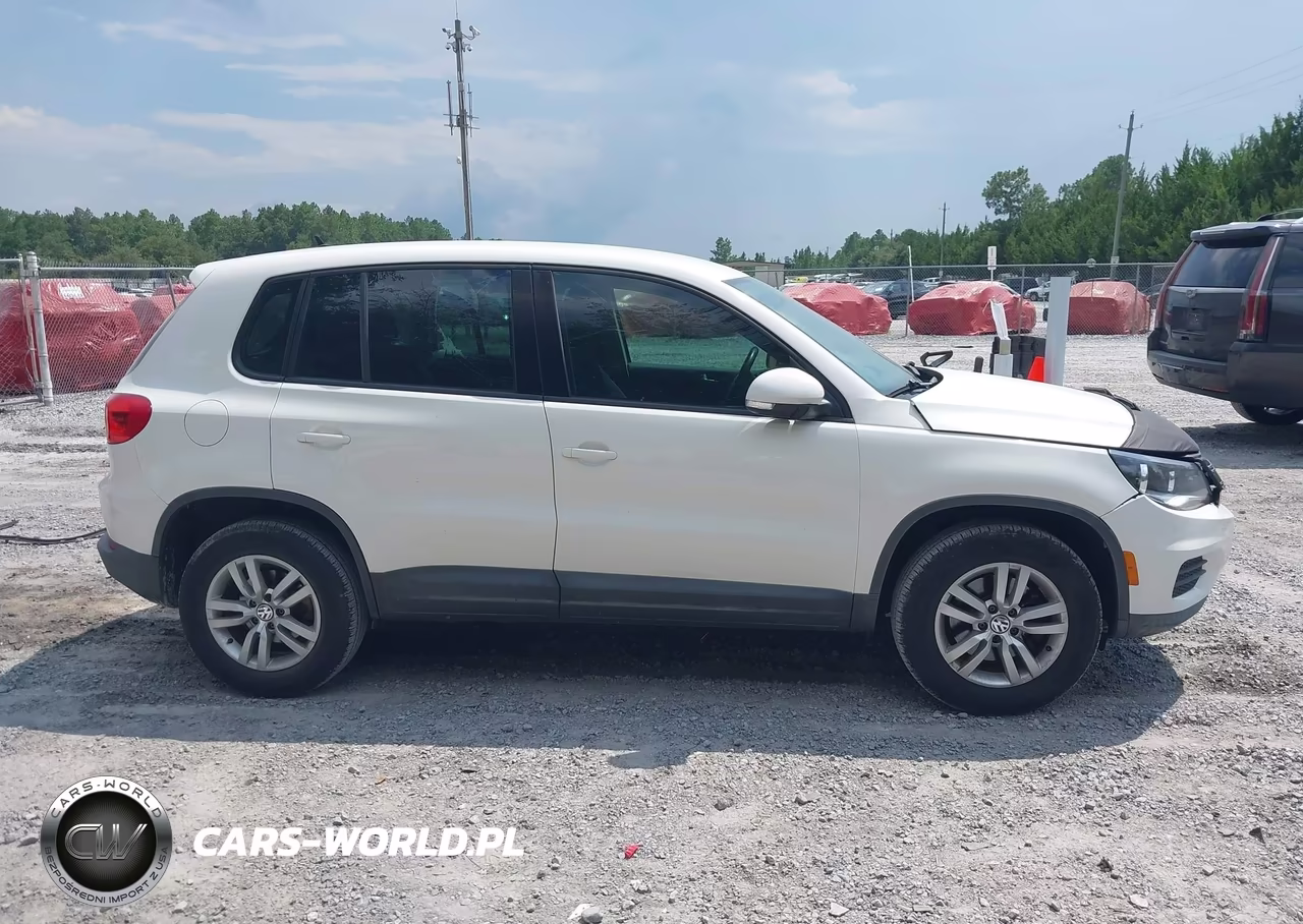 2013 Volkswagen Tiguan S VIN:WVGAV3AX5DW561554 - 14