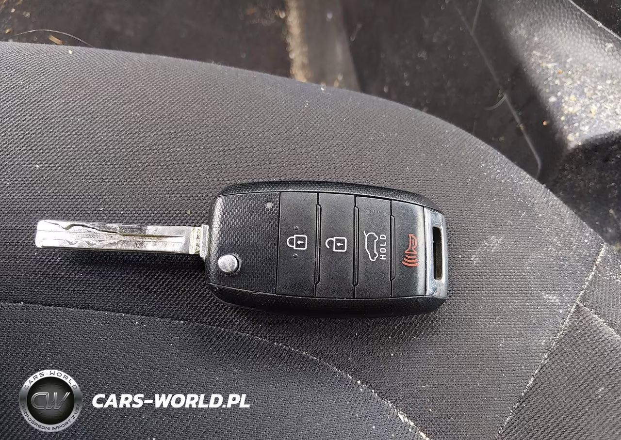 2015 Kia Soul VIN:KNDJN2A27F7137342 - 11