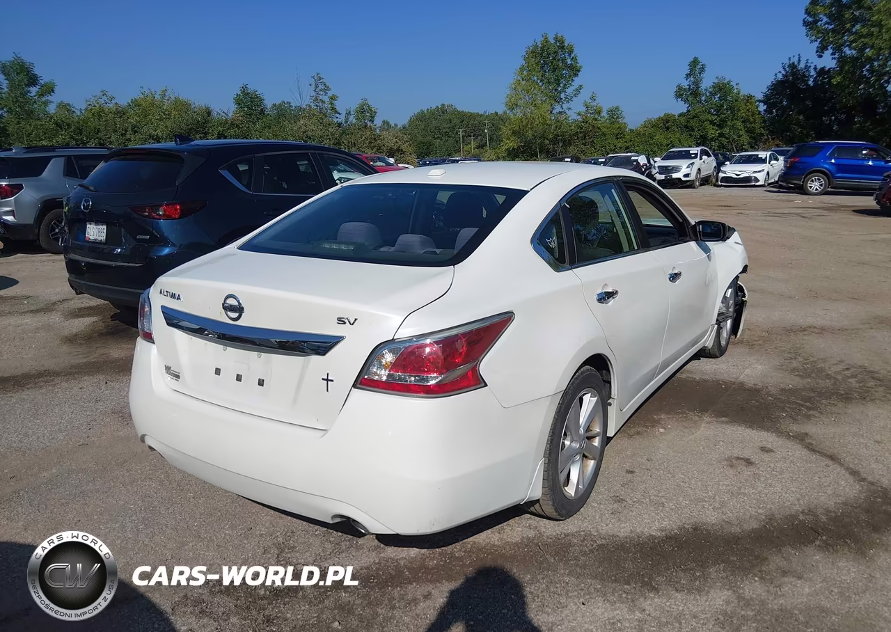 2015 Nissan Altima 2.5 Sv VIN:1N4AL3AP9FC256367 - 4