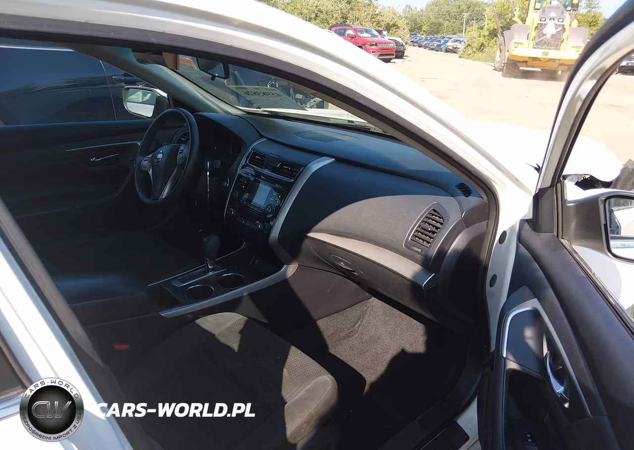2015 Nissan Altima 2.5 Sv VIN:1N4AL3AP9FC256367 - 5