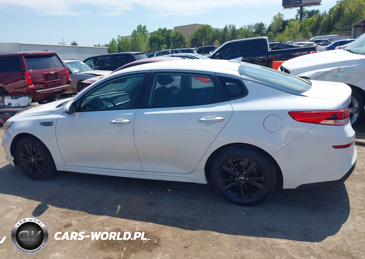 2019 Kia Optima Lx VIN:5XXGT4L37KG290497 - 13