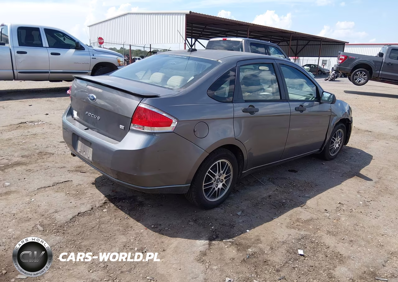 2010 Ford Focus Se VIN:1FAHP3FNXAW159289 - 4
