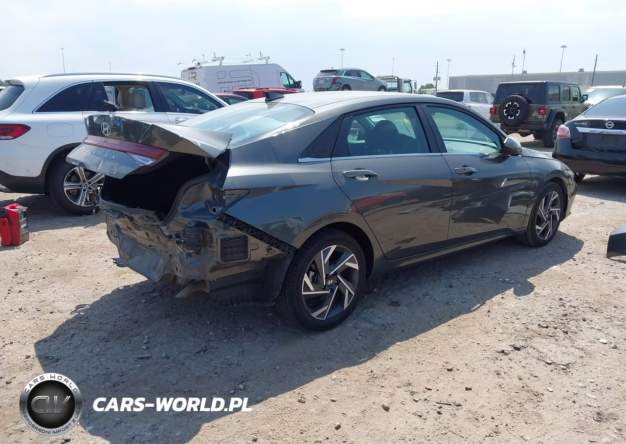 2025 Hyundai Elantra Sel Convenience VIN:KMHLS4DG9SU920870 - 4