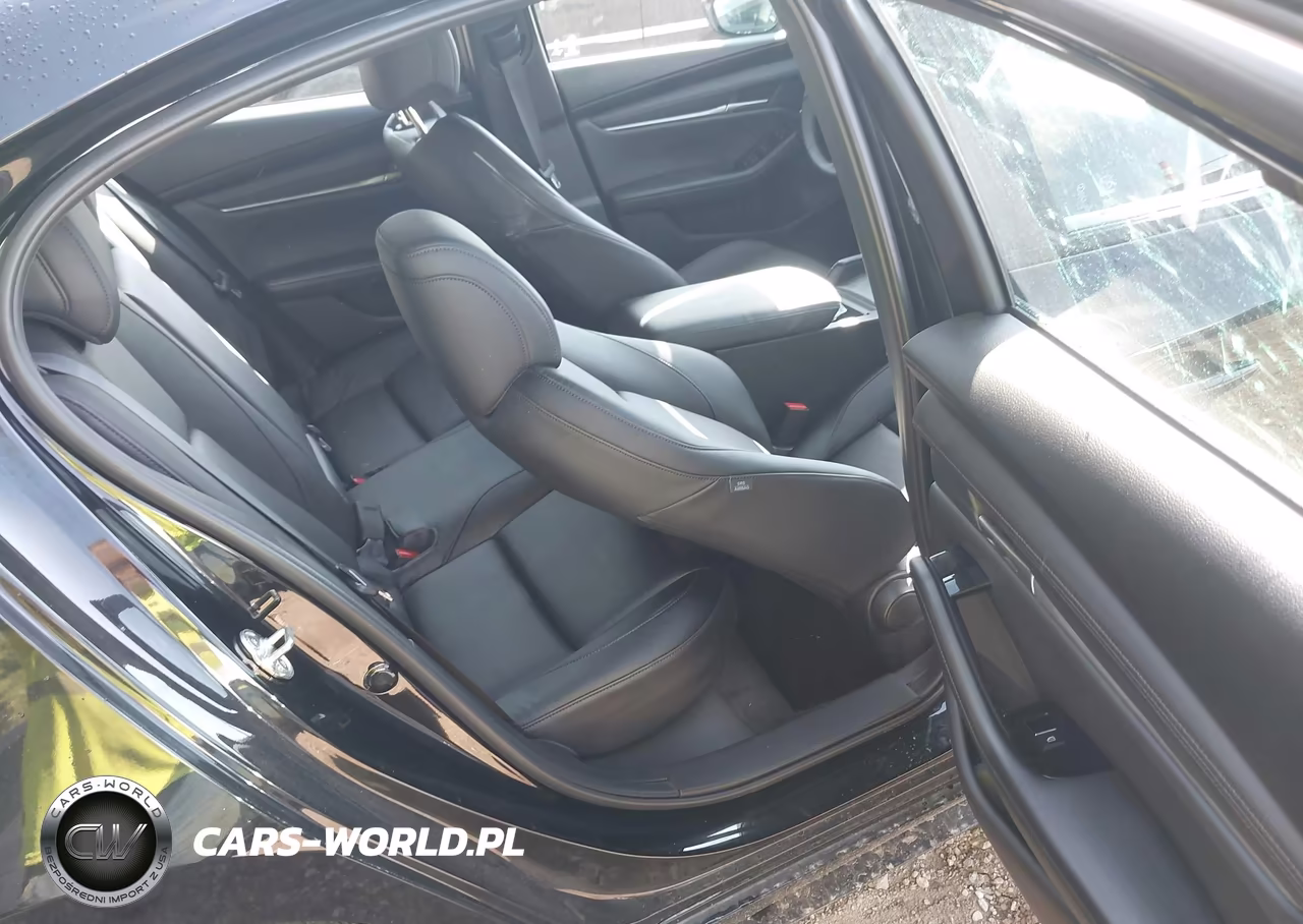 2026 Mazda Mazda3 2.5 S Select Sport VIN:JM1BPABLXT1887154 - 8