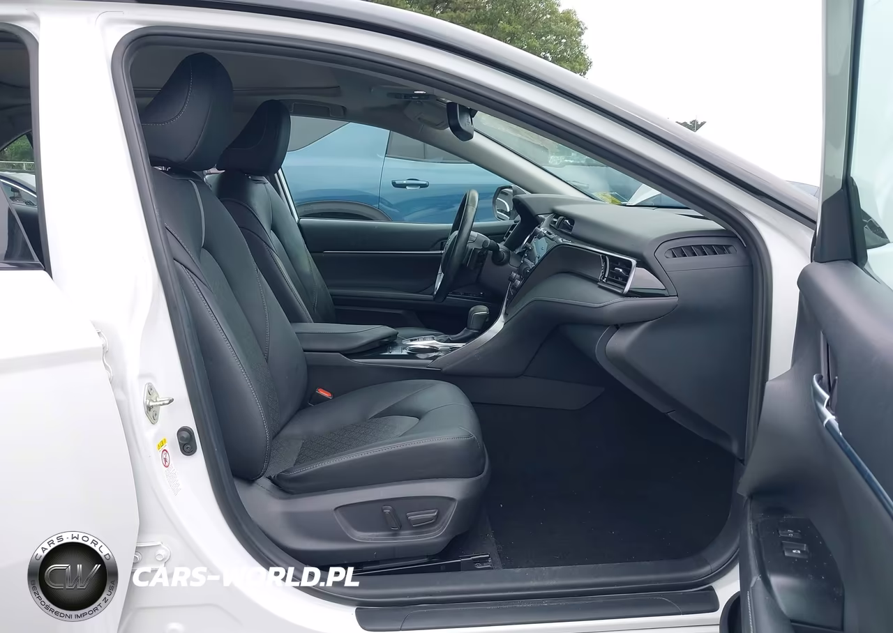 2019 Toyota Camry Xse VIN:4T1B61HK6KU247565 - 5
