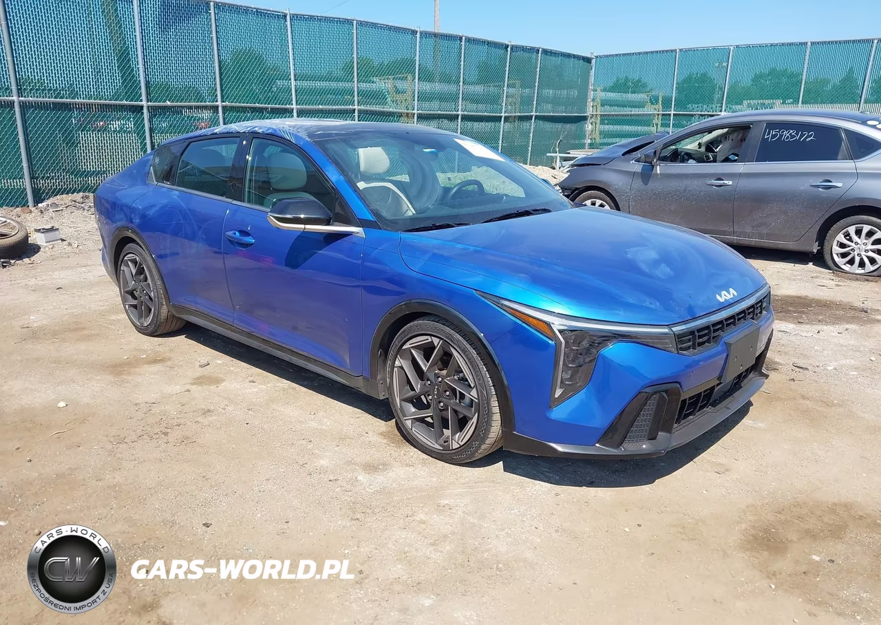 2025 Kia K4 Gt-Line – zdjęcie 1 z 16