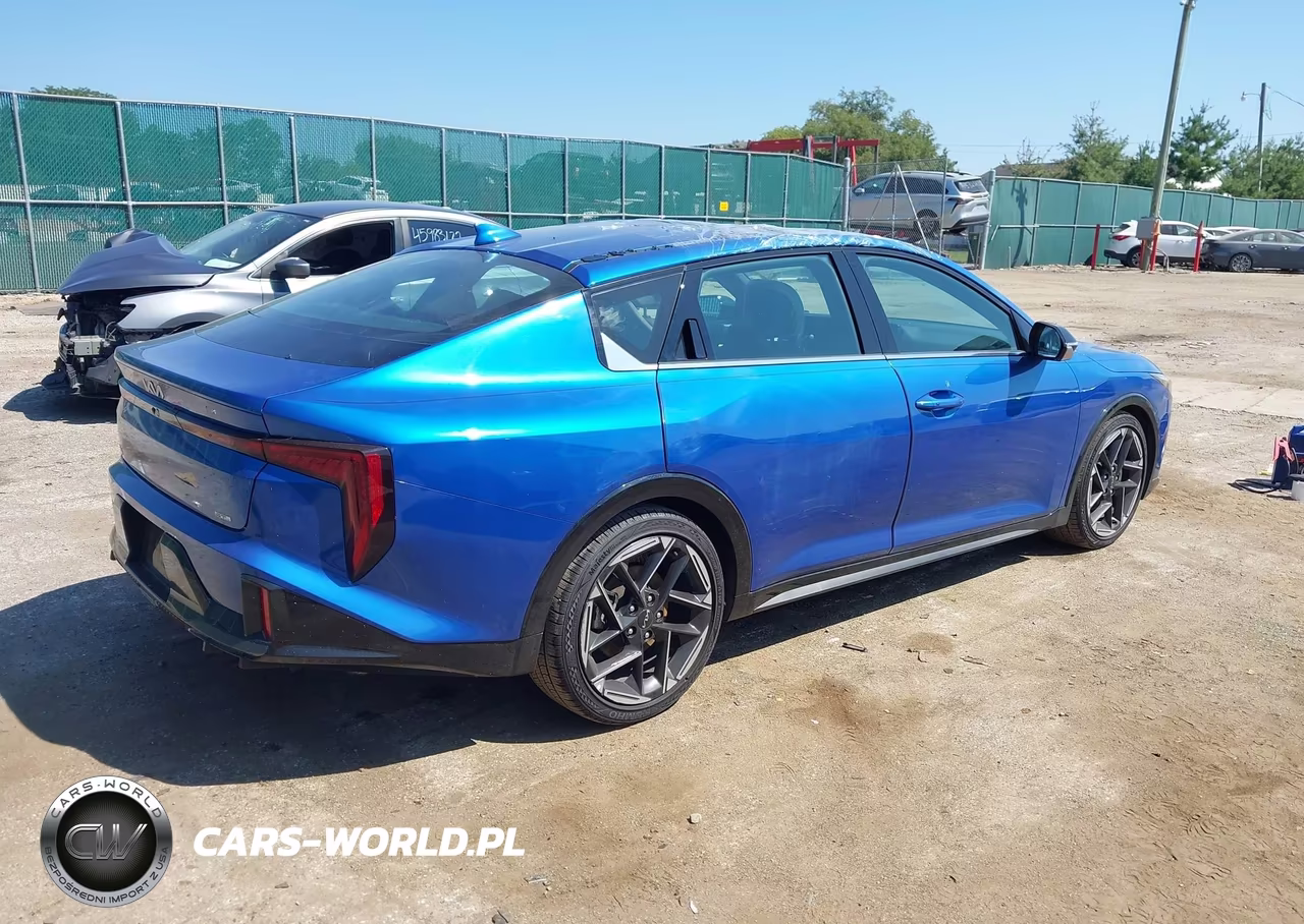 2025 Kia K4 Gt-Line VIN:3KPFW4DE3SE209751 - 4