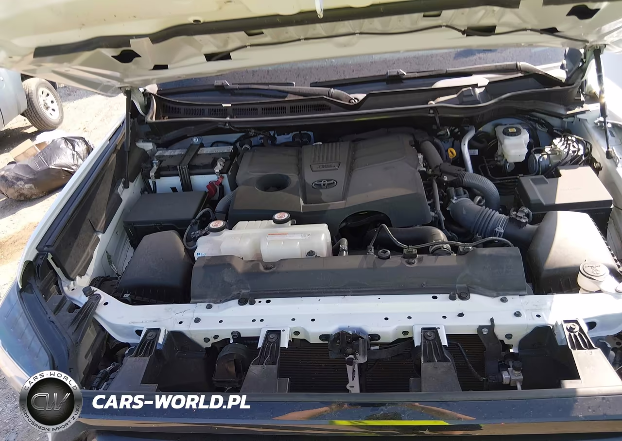2024 Toyota Tundra Sr VIN:5TFKB5AA5RX031417 - 10