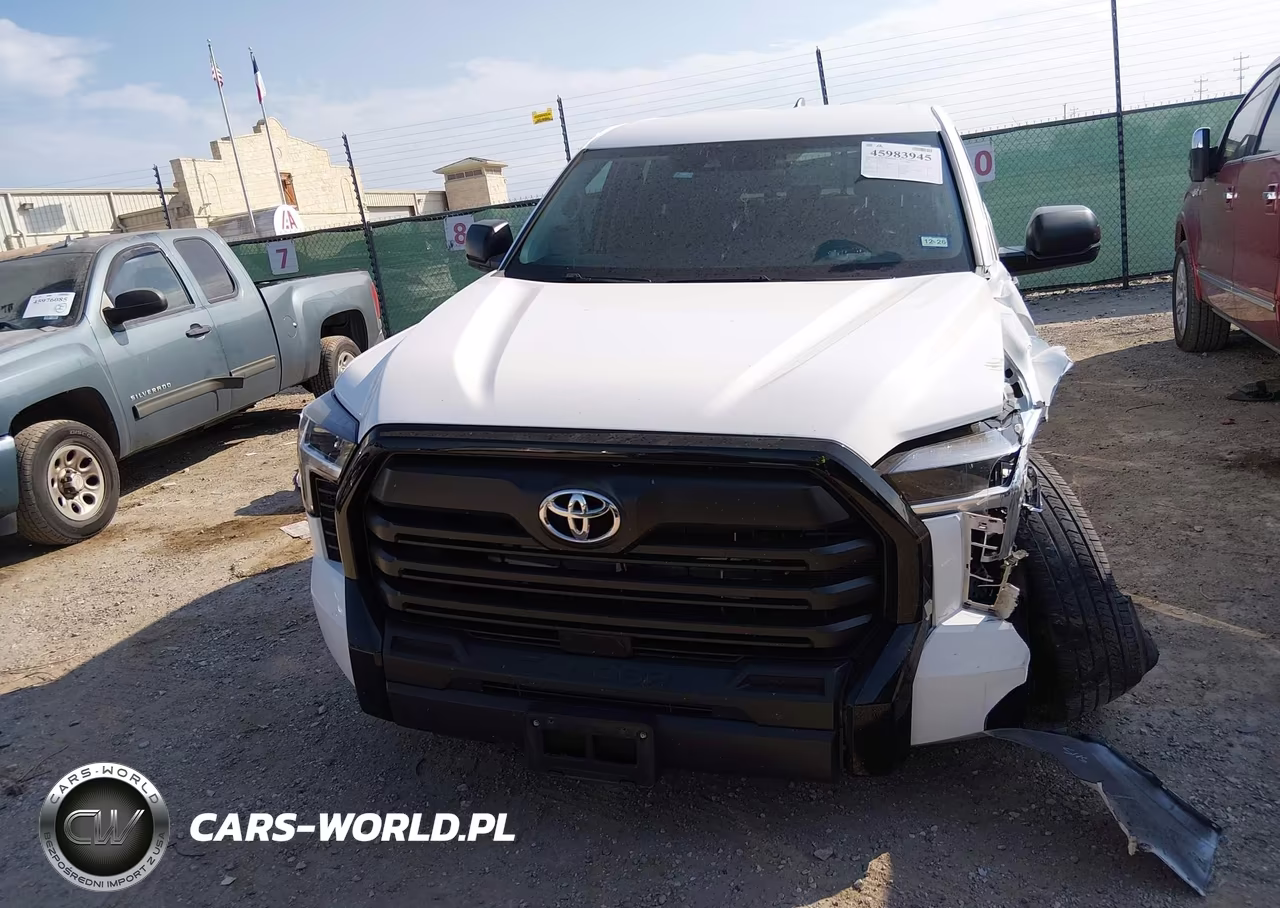 2024 Toyota Tundra Sr VIN:5TFKB5AA5RX031417 - 12