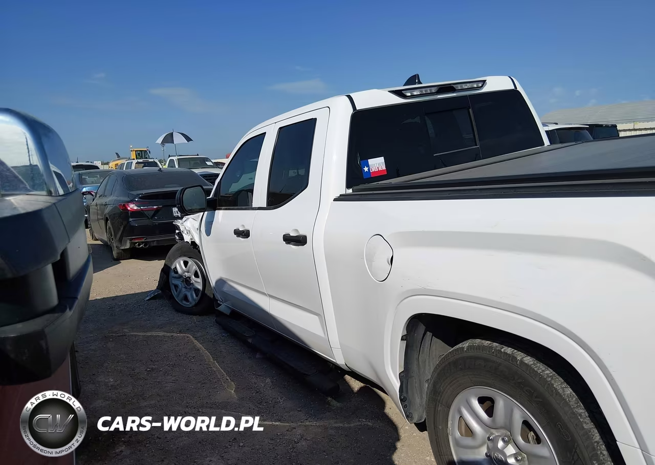 2024 Toyota Tundra Sr VIN:5TFKB5AA5RX031417 - 14
