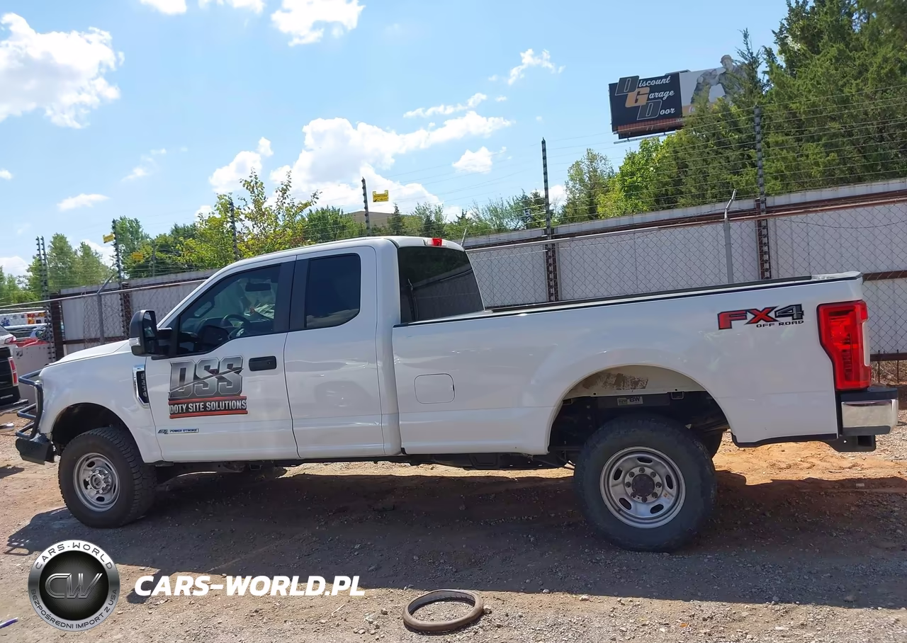 2017 Ford F-250 Xl VIN:1FT7X2BT3HEE31699 - 14