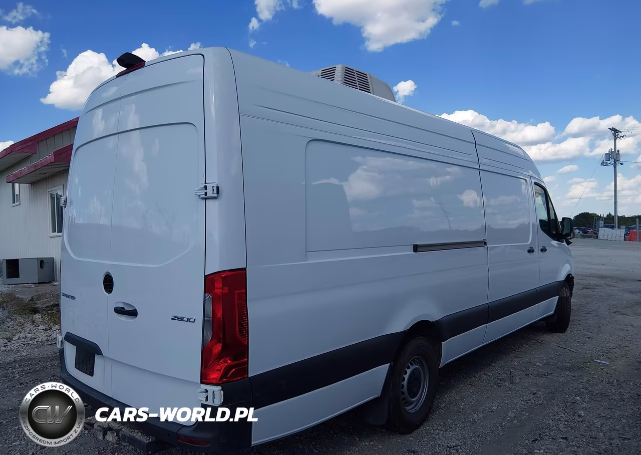 2024 Mercedes-Benz Sprinter 2500 High Roof 4-Cyl Diesel Ho VIN:W1Y4NDHY3RT180988 - 4