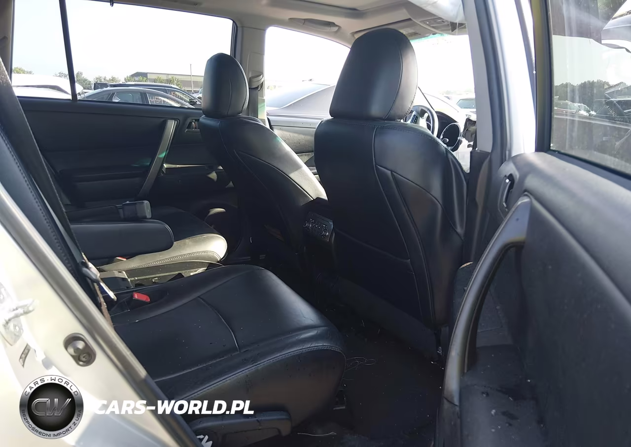 2012 Toyota Highlander Se V6 VIN:5TDBK3EH8CS167808 - 8