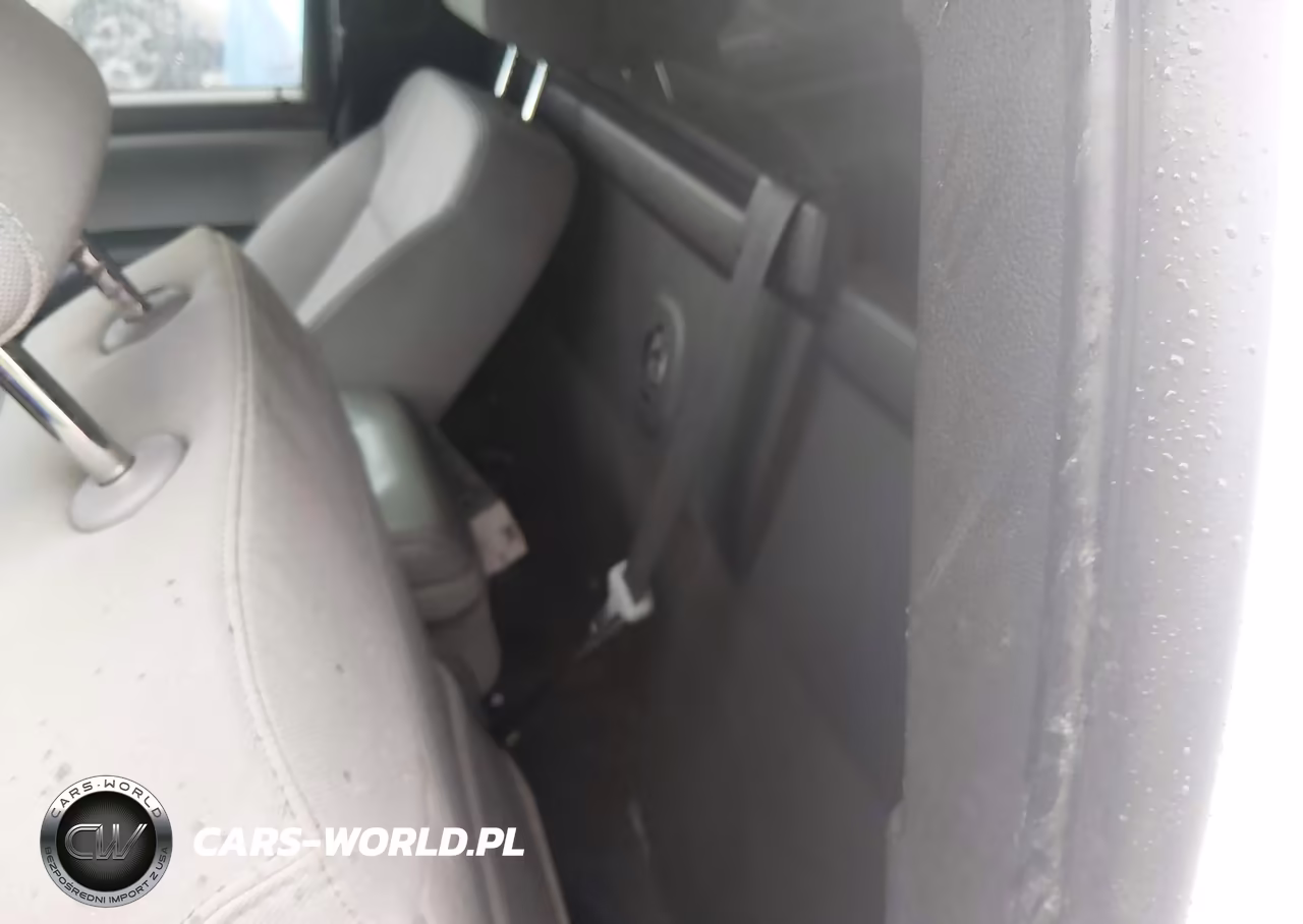2018 Chevrolet Silverado 1500 Wt VIN:1GCNCNEH7JZ368679 - 8